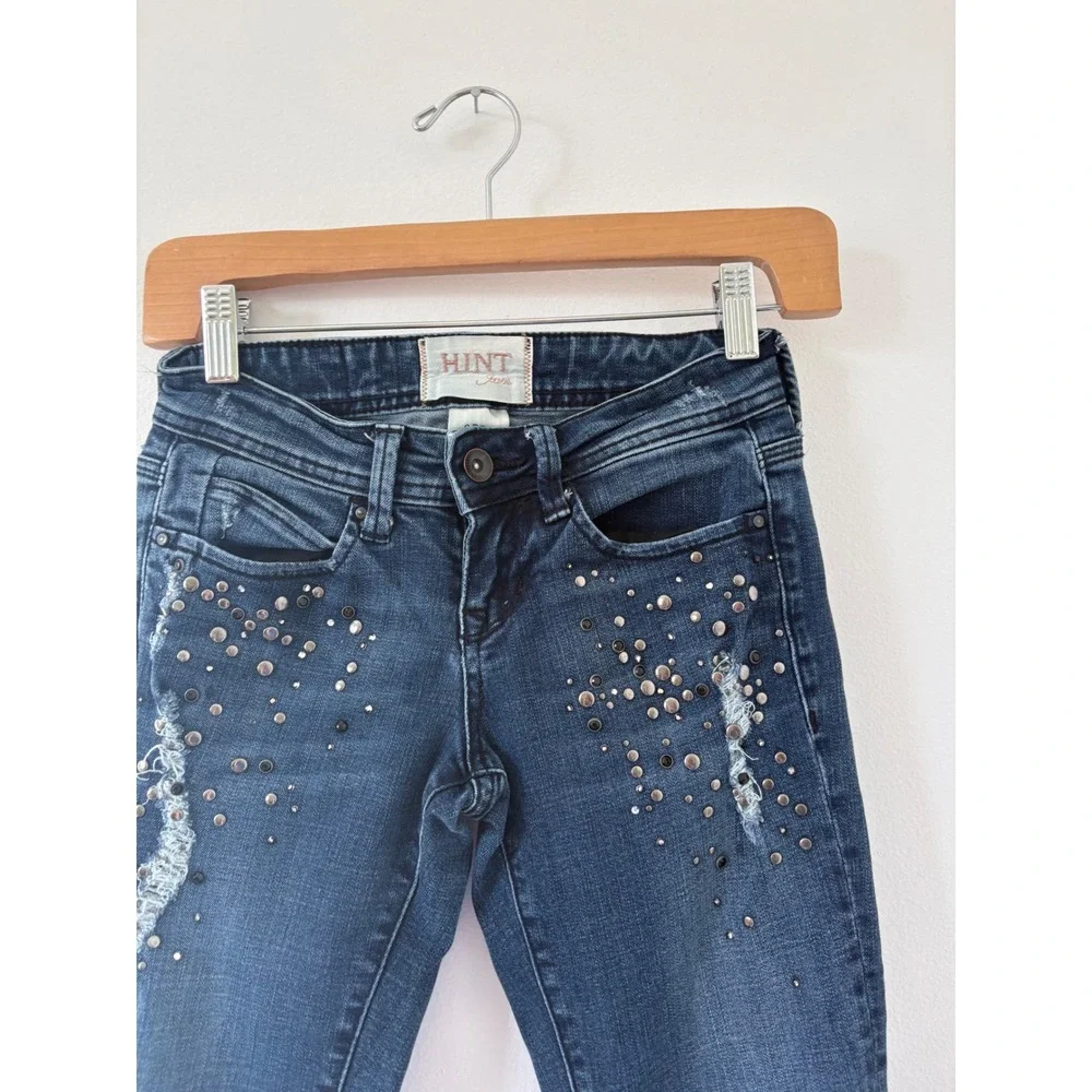 Women's Juniors Hint Distressed Rhinestone Slim Fit Jeans – Size 0/25 - Picture 2 of 7
